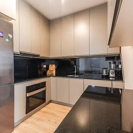 Apartmán 2-br Close To Radio Roger That By Pik Host *