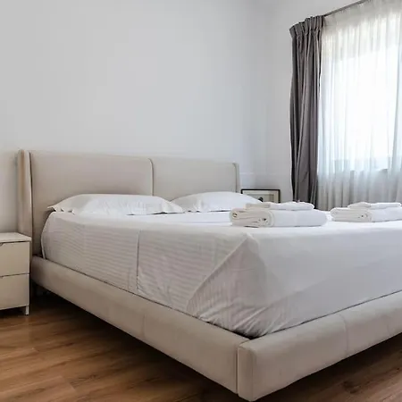 Apartmán 2-br Close To Radio Roger That By Pik Host