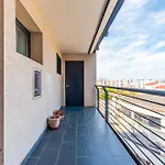 Apartamento 2-br Close To Radio Roger That By Pik Host Shkodër