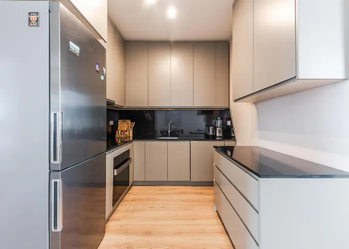 2-br Close To Radio Roger That By Pik Host Apartmán *