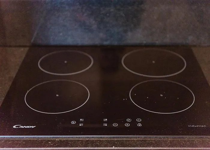 2-br Close To Radio Roger That By Pik Host Apartmán