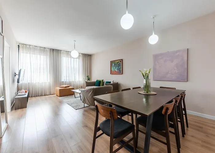 Apartamento 2-br Close To Radio Roger That By Pik Host *